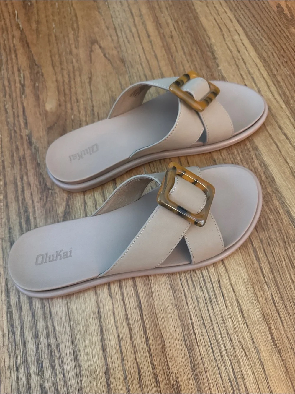 OluKai excellent maybe
